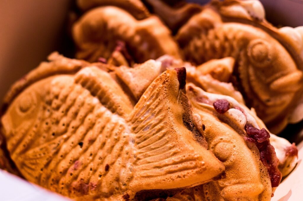 Taiyaki (Fish-Shaped Pastry)