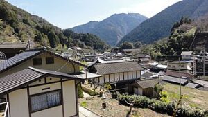 View of Kami Shi